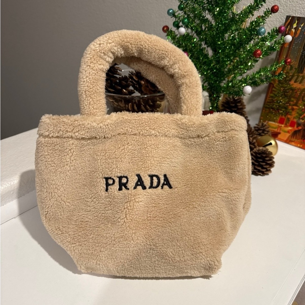L’Homme Prada GWP Beige Shearling Tote